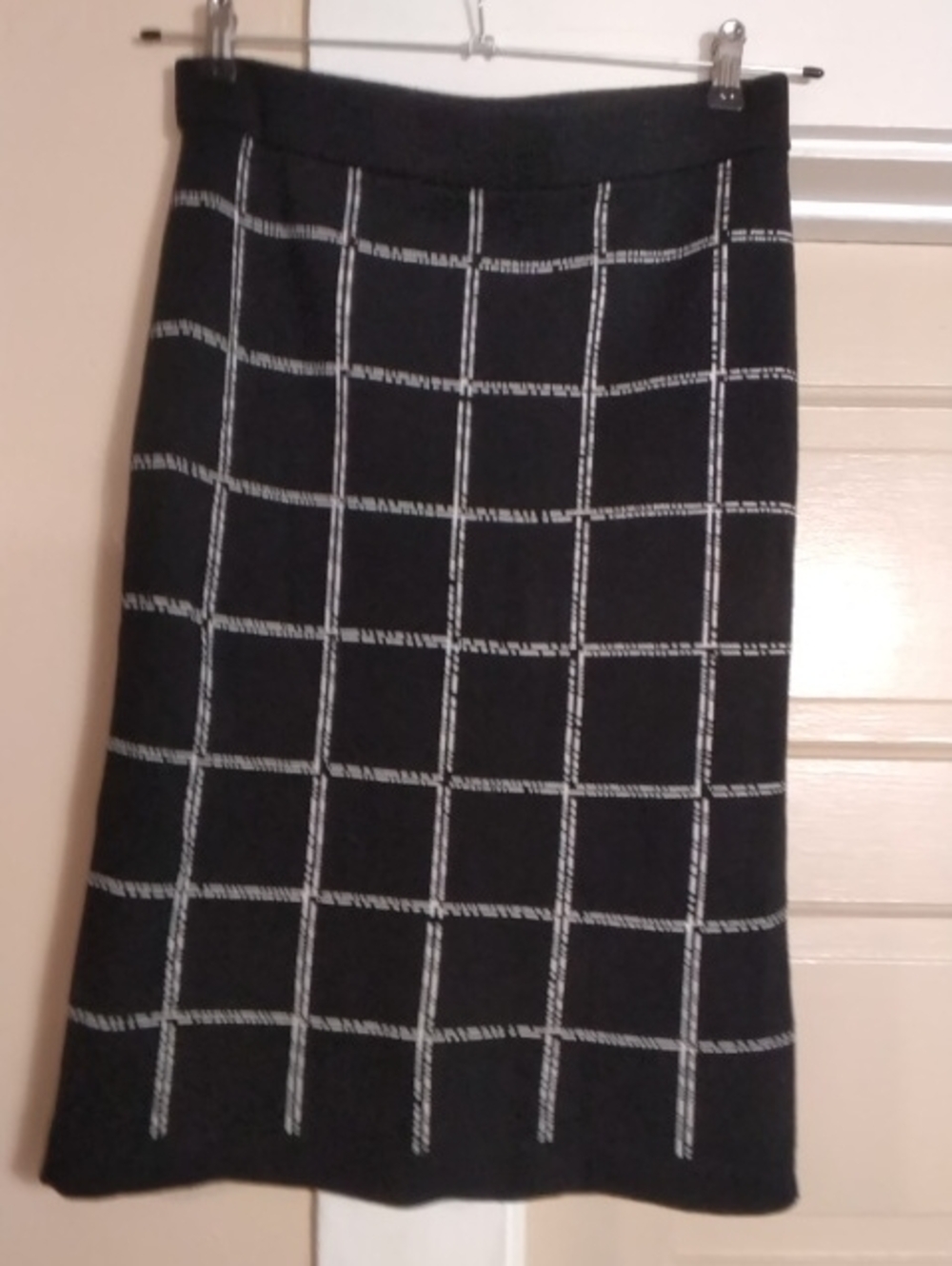 H&M Black Pencil Skirt with White Windowpane Check